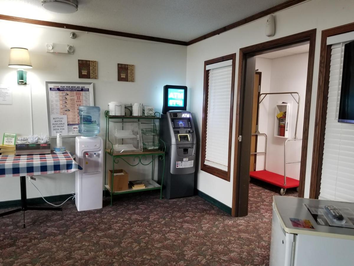 Bilmar Inn & Suites Dell Rapids ภายนอก รูปภาพ