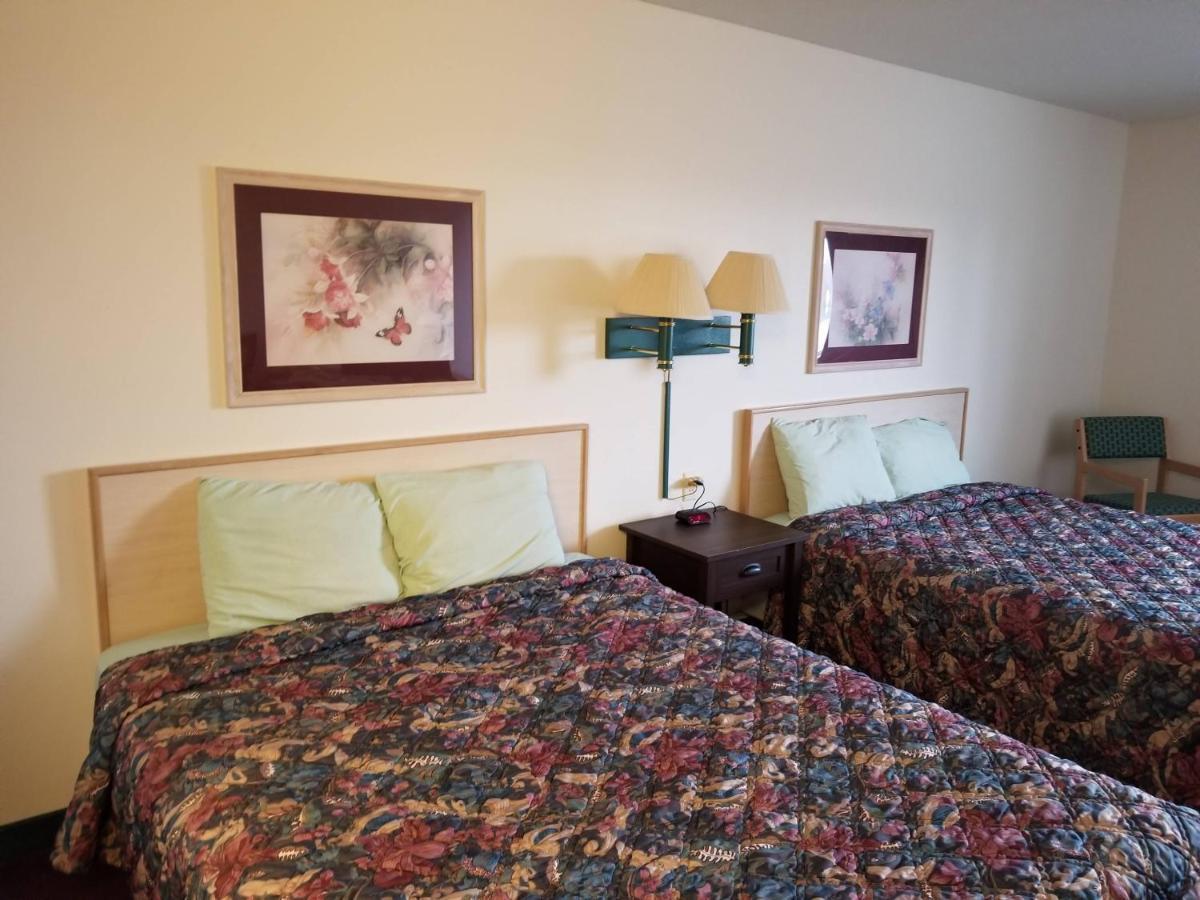 Bilmar Inn & Suites Dell Rapids ภายนอก รูปภาพ